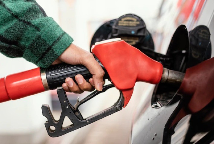 Região Sudeste mantém gasolina mais barata do país em agosto, a R$ 5,48, aponta Ticket Log