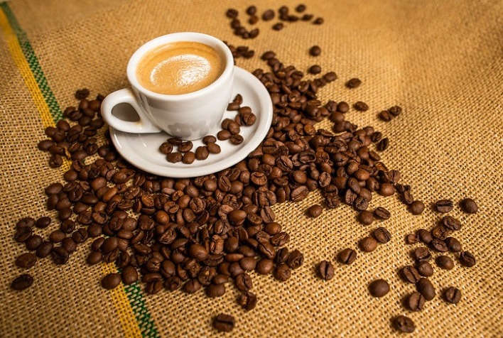 Tendências baixistas no café: Mercados de NY e Londres atentos a desenvolvimentos no brasil e ásia