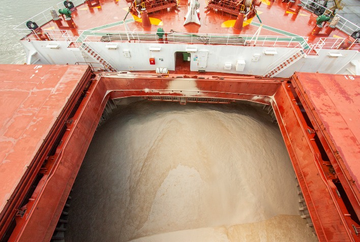 Redução no volume de açúcar programado para embarque nos portos brasileiros
