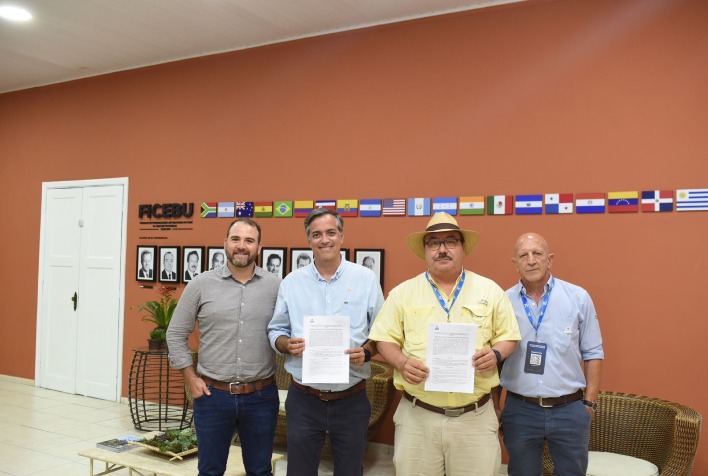 ABCZ firma acordo de cooperação técnica com Guatemala para impulsionar zebuínos