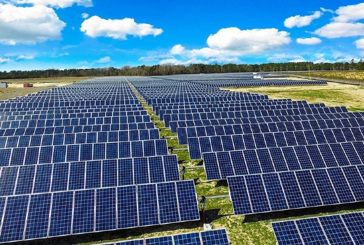 Minas Gerais Lidera em Energia Solar com Investimentos Acima de R$ 20 Bilhões